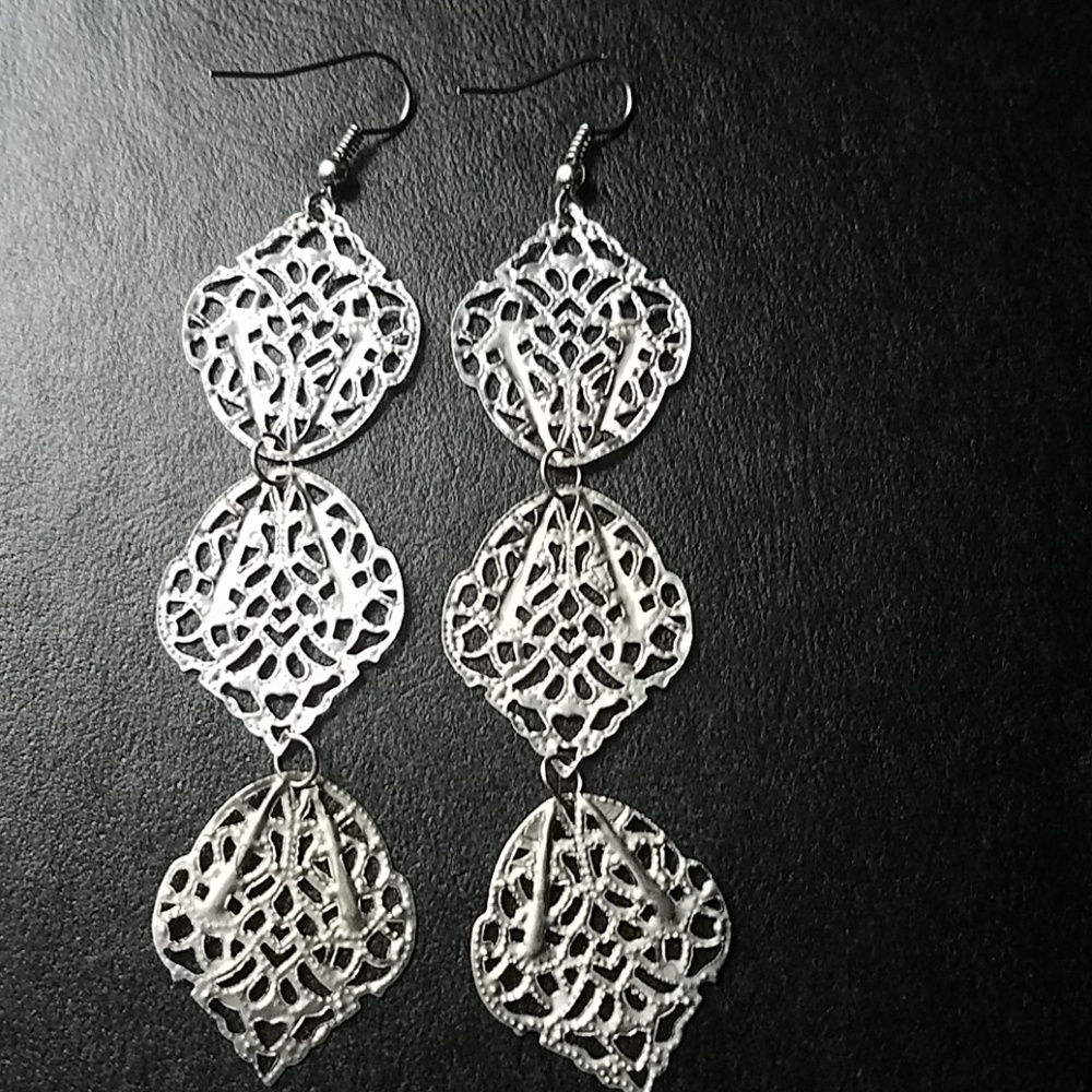 Dangling earrings